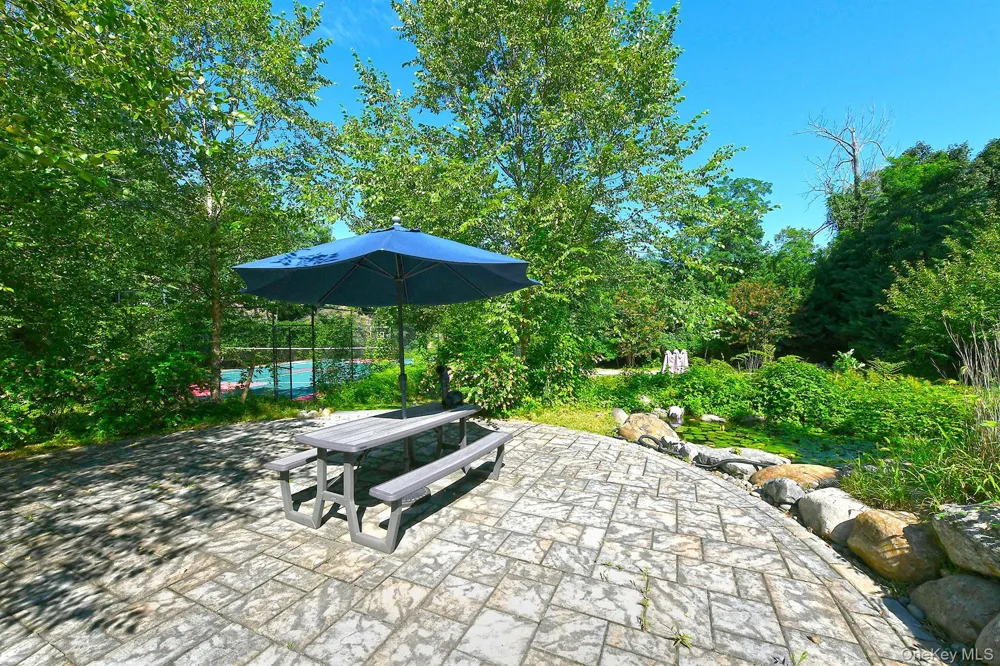 7 Saw Mill Lane Cold Spring Harbor, NY 11724