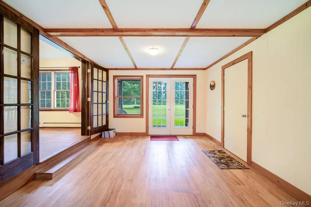 38 Nine Partners Road Staatsburg, NY 12580