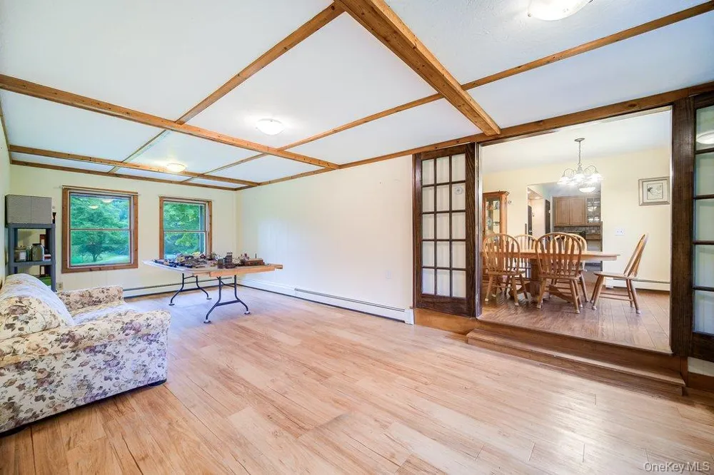 38 Nine Partners Road Staatsburg, NY 12580