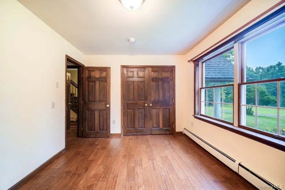 38 Nine Partners Road Staatsburg, NY 12580