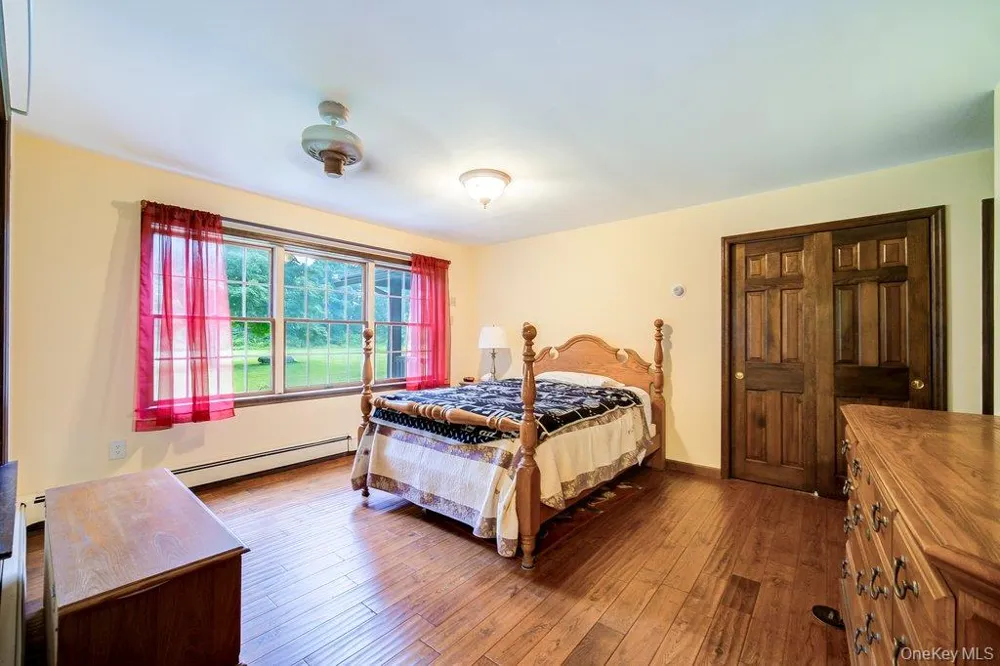 38 Nine Partners Road Staatsburg, NY 12580