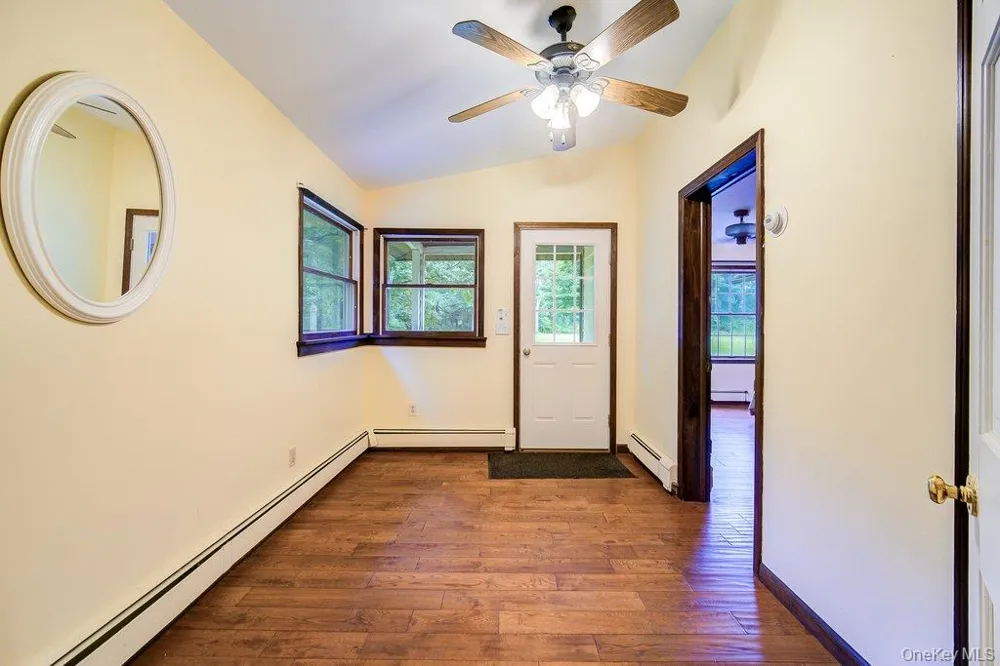 38 Nine Partners Road Staatsburg, NY 12580
