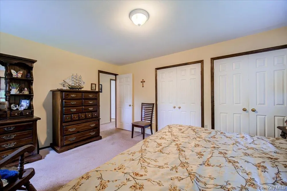38 Nine Partners Road Staatsburg, NY 12580