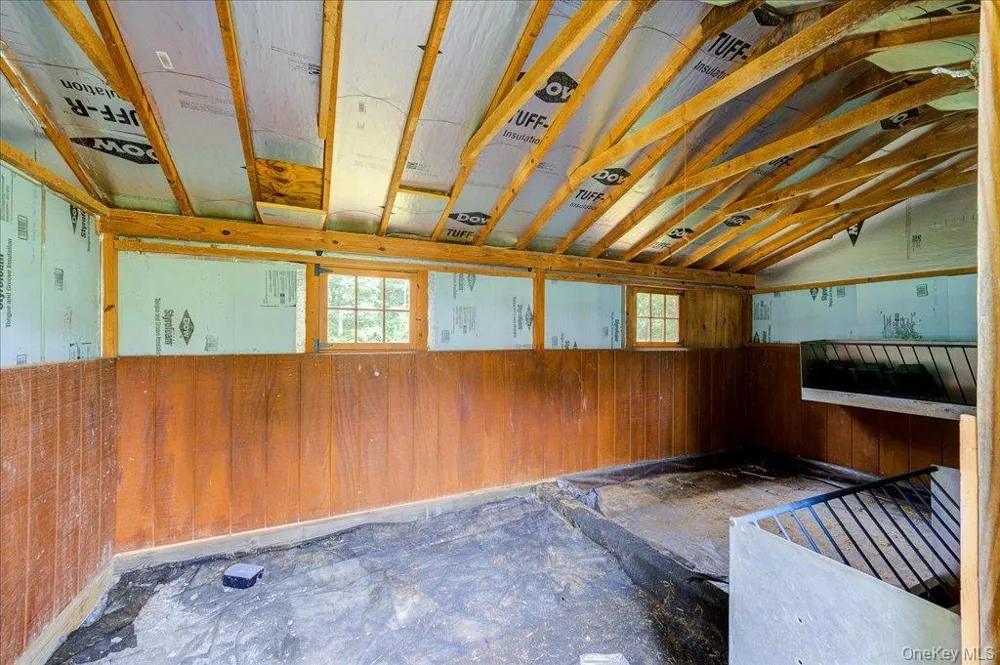38 Nine Partners Road Staatsburg, NY 12580