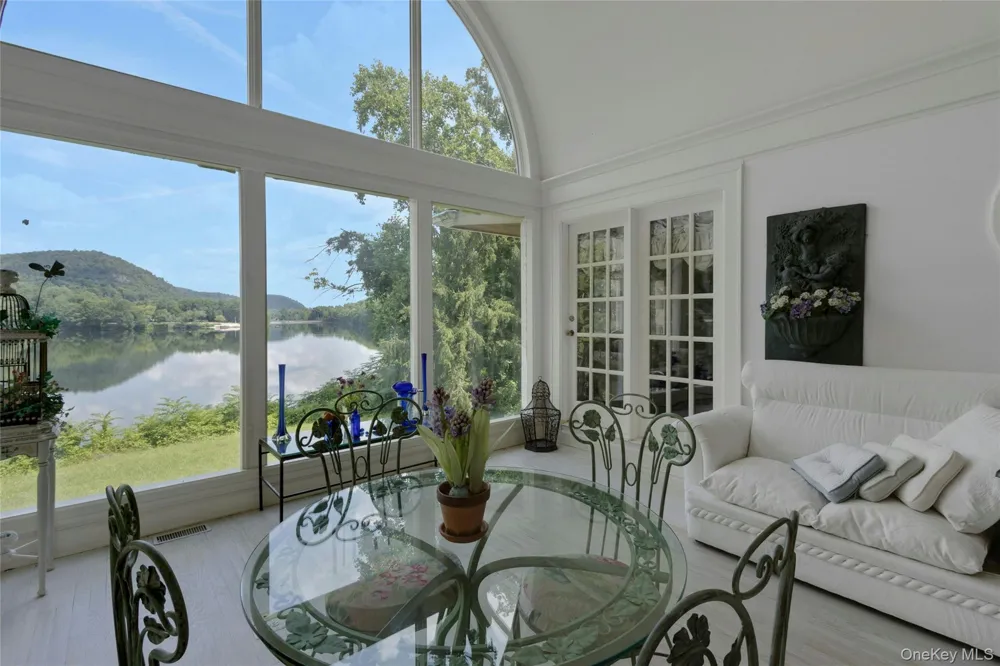 12 Lorillard Road Tuxedo Park, NY 10987