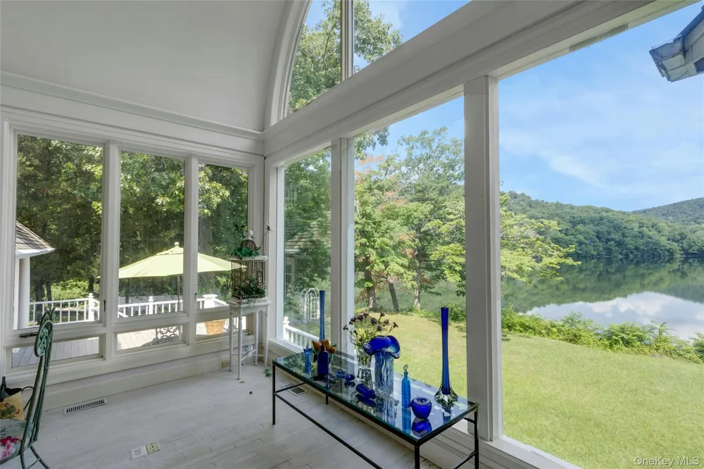 12 Lorillard Road Tuxedo Park, NY 10987