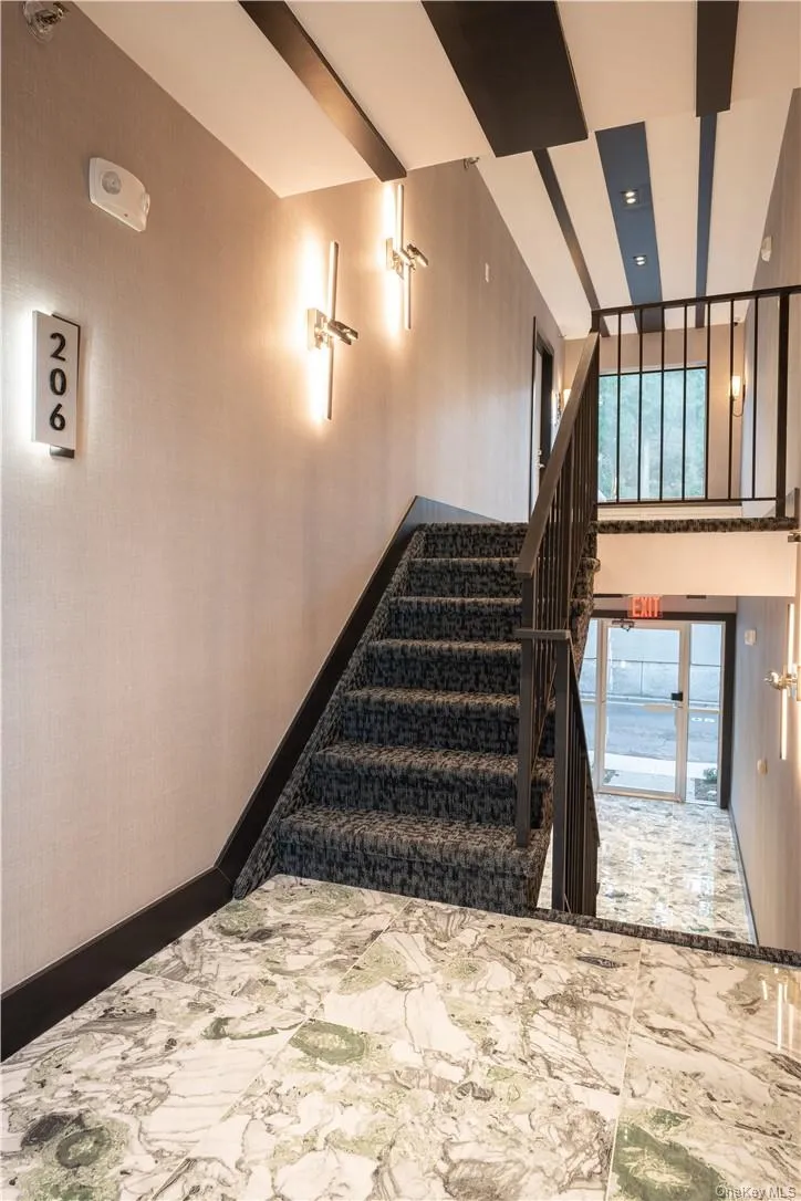 8-12 S Boulevard #12-202 Nyack, NY 10960