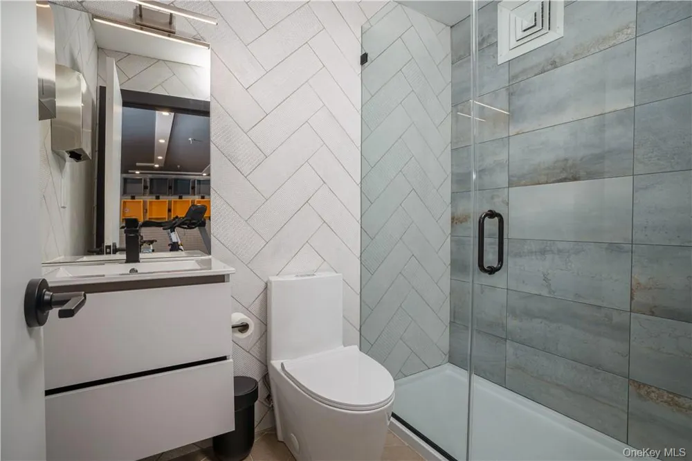 8-12 S Boulevard #12-202 Nyack, NY 10960