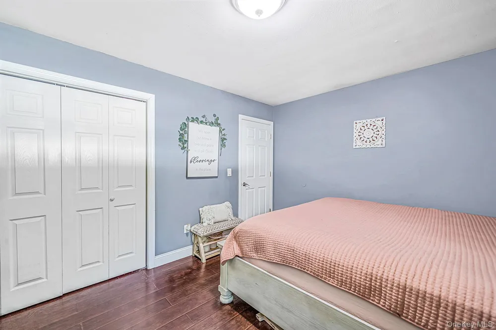 542 Agamemnon Avenue Bellport, NY 11713