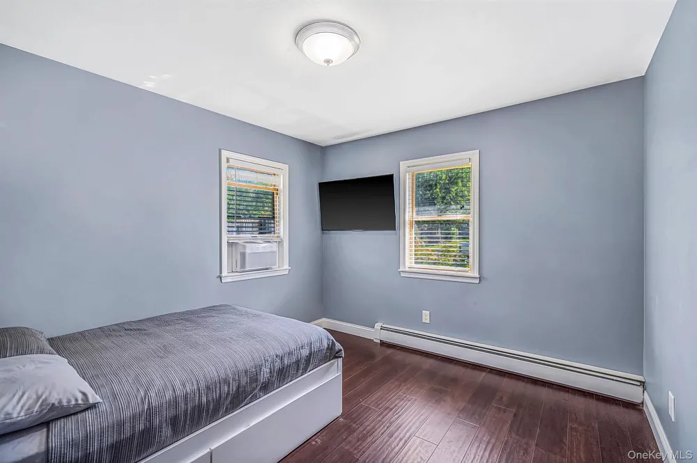 542 Agamemnon Avenue Bellport, NY 11713
