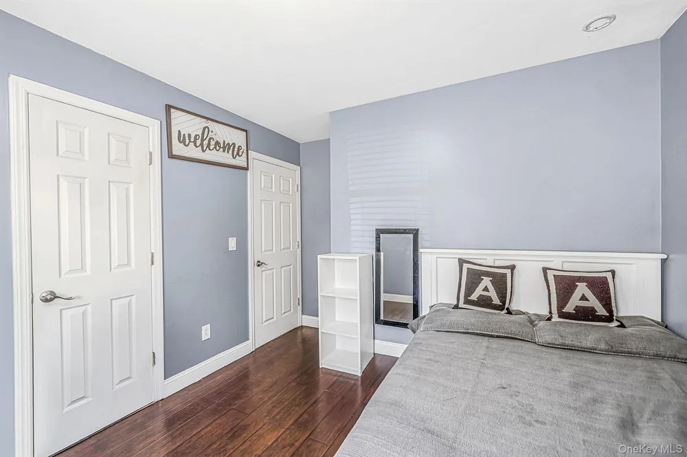 542 Agamemnon Avenue Bellport, NY 11713