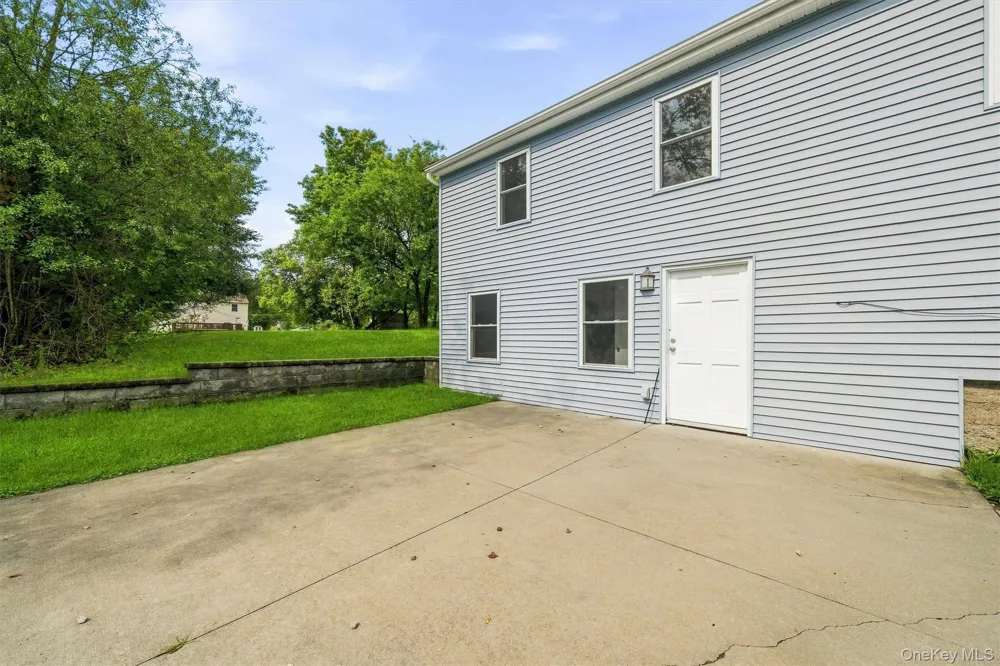 11 Strack Road Goshen, NY 10924