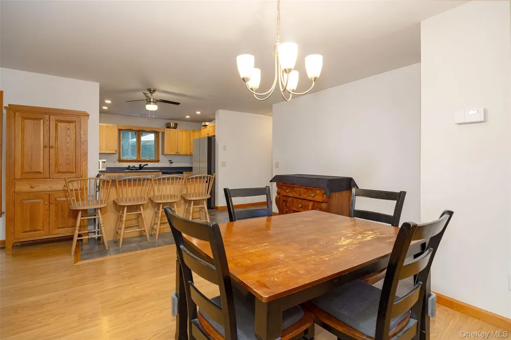 428 Clinton Hollow Road Salt Point, NY 12578