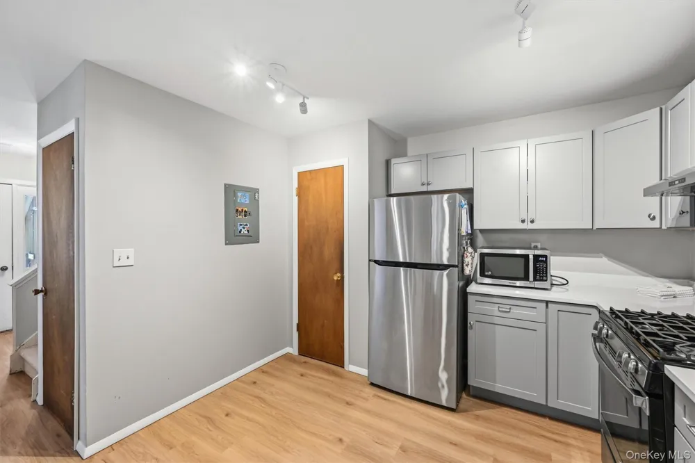 13 Redwood Drive Highland Mills, NY 10930