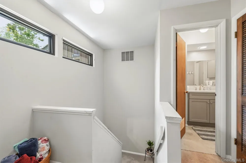 13 Redwood Drive Highland Mills, NY 10930