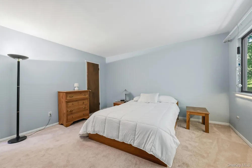 13 Redwood Drive Highland Mills, NY 10930