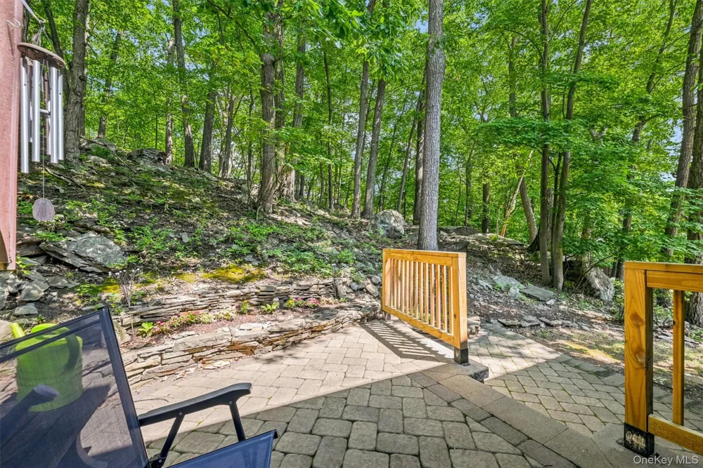 13 Redwood Drive Highland Mills, NY 10930