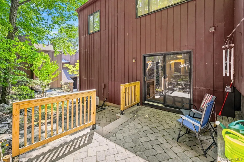13 Redwood Drive Highland Mills, NY 10930