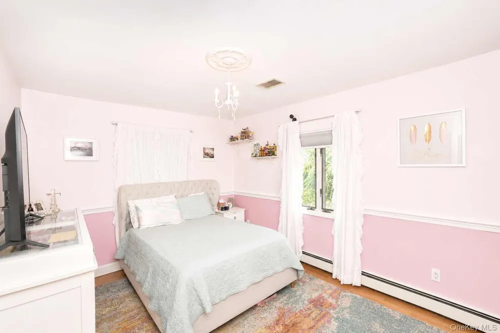 88 Dix Highway Dix Hills, NY 11746