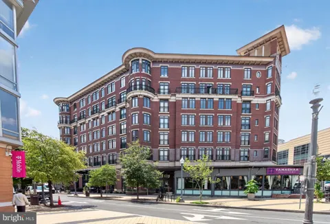 1390 KENYON STREET NW #103
