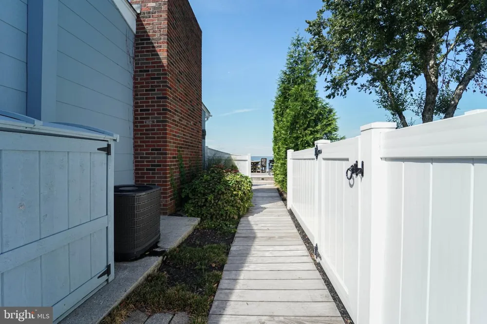 914 BAYSIDE DRIVE Stevensville, MD 21666