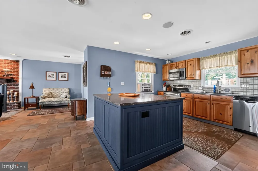 914 BAYSIDE DRIVE Stevensville, MD 21666