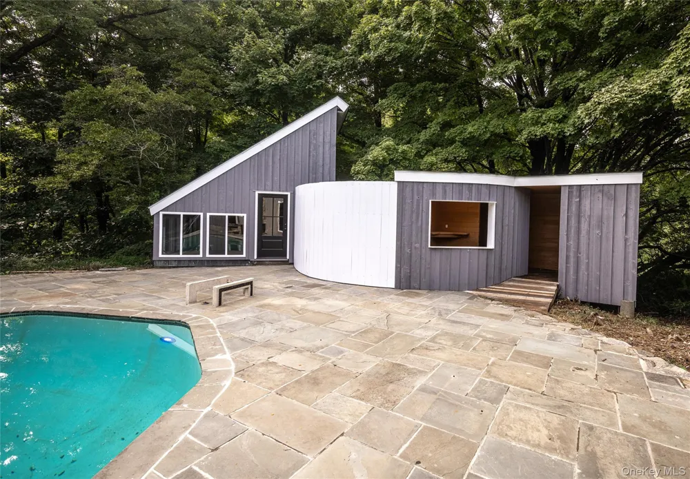 50 Hickory Kingdom Road Bedford, NY 10506