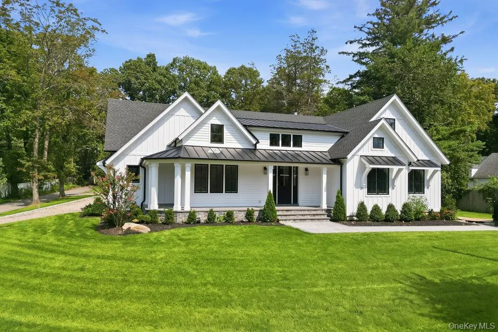 1 Timothy Lane Huntington Station, NY 11746