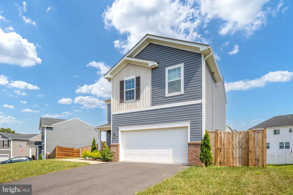 3270 WHITE TAIL DRIVE Locust Grove, VA 22508