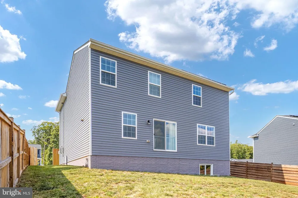 3270 WHITE TAIL DRIVE Locust Grove, VA 22508