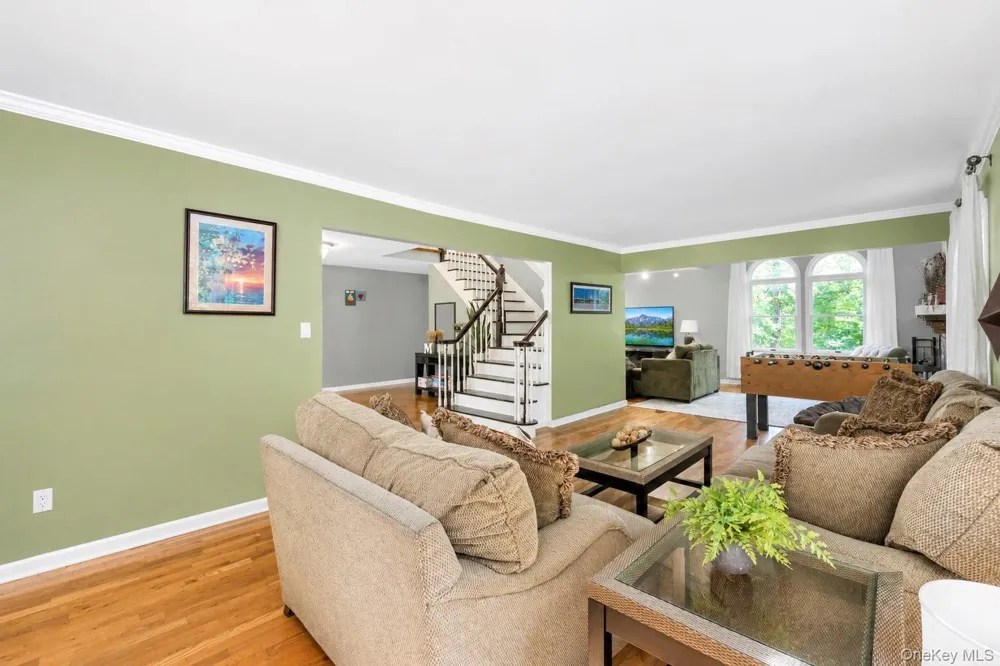 71 Westchester Drive Rocky Point, NY 11778
