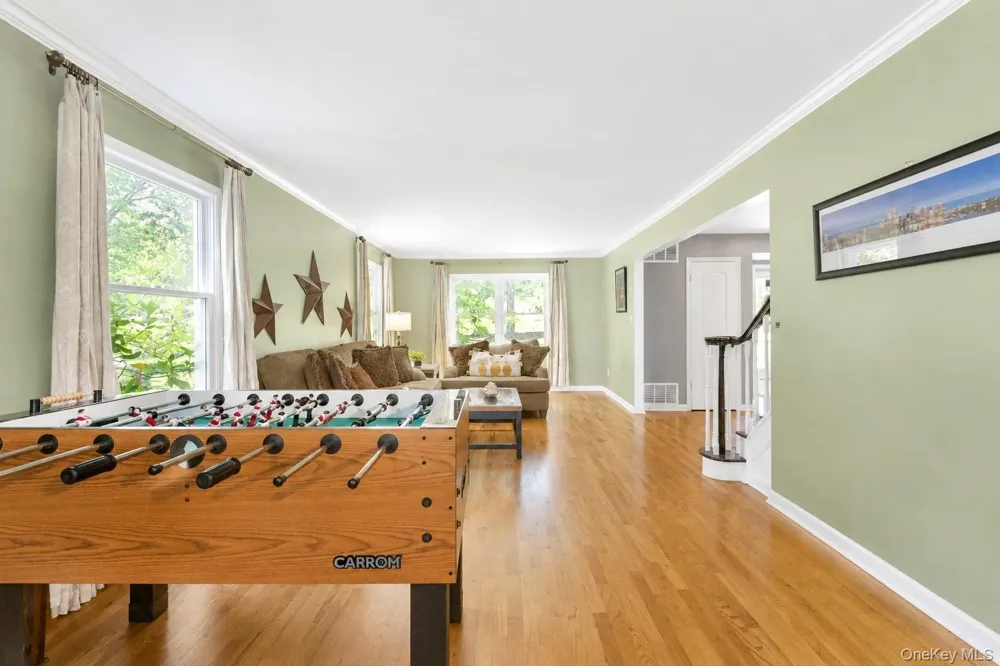 71 Westchester Drive Rocky Point, NY 11778