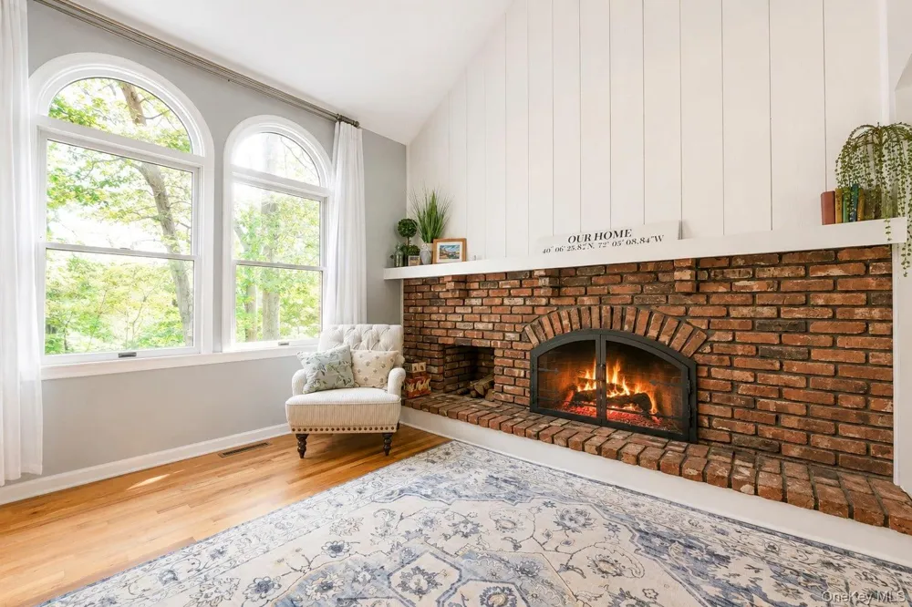 71 Westchester Drive Rocky Point, NY 11778