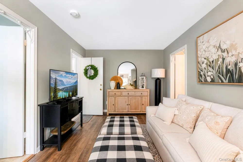71 Westchester Drive Rocky Point, NY 11778