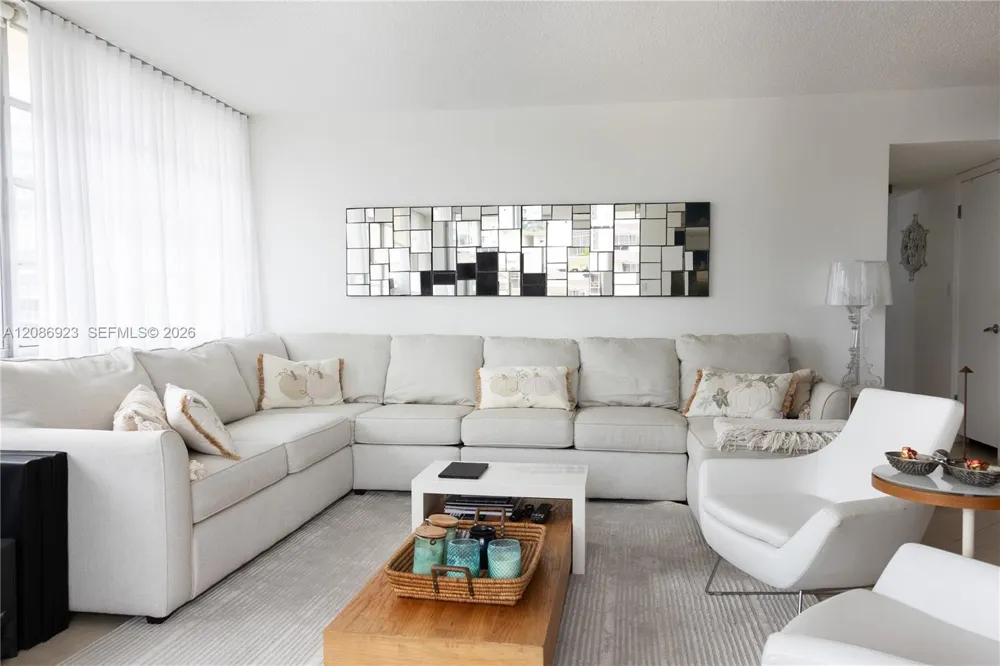 1817 S Ocean Dr #320 Hallandale Beach, FL 33009