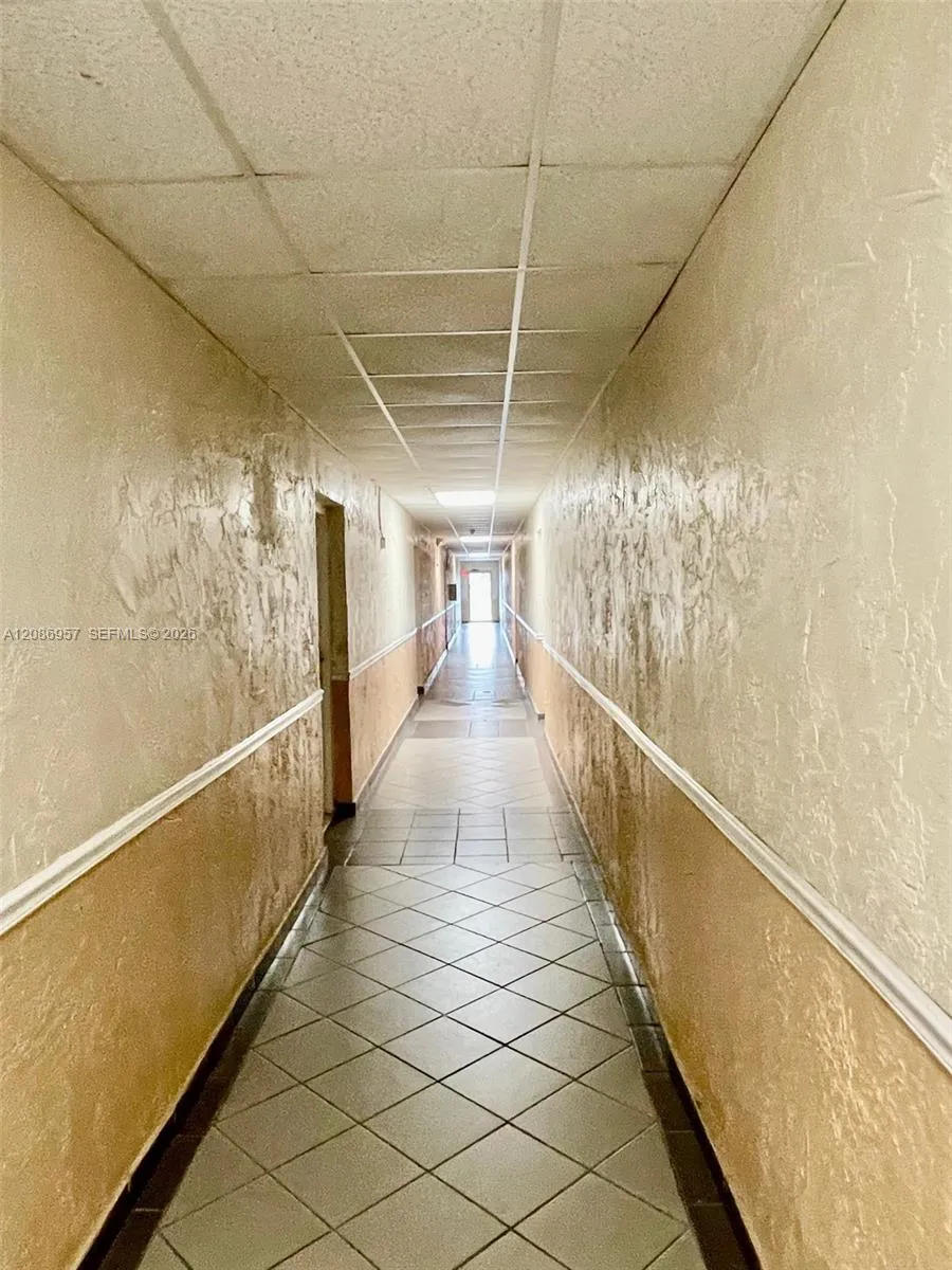 5625 W 20th Ave #215 Hialeah, FL 33012