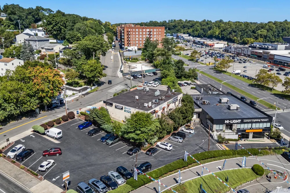 2455 Central Park Avenue Yonkers, NY 10710