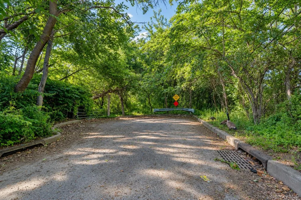 357 Smithtown Boulevard Nesconset, NY 11767