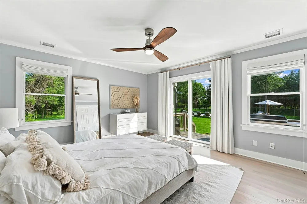 2737 Rocky Point Road East Marion, NY 11939