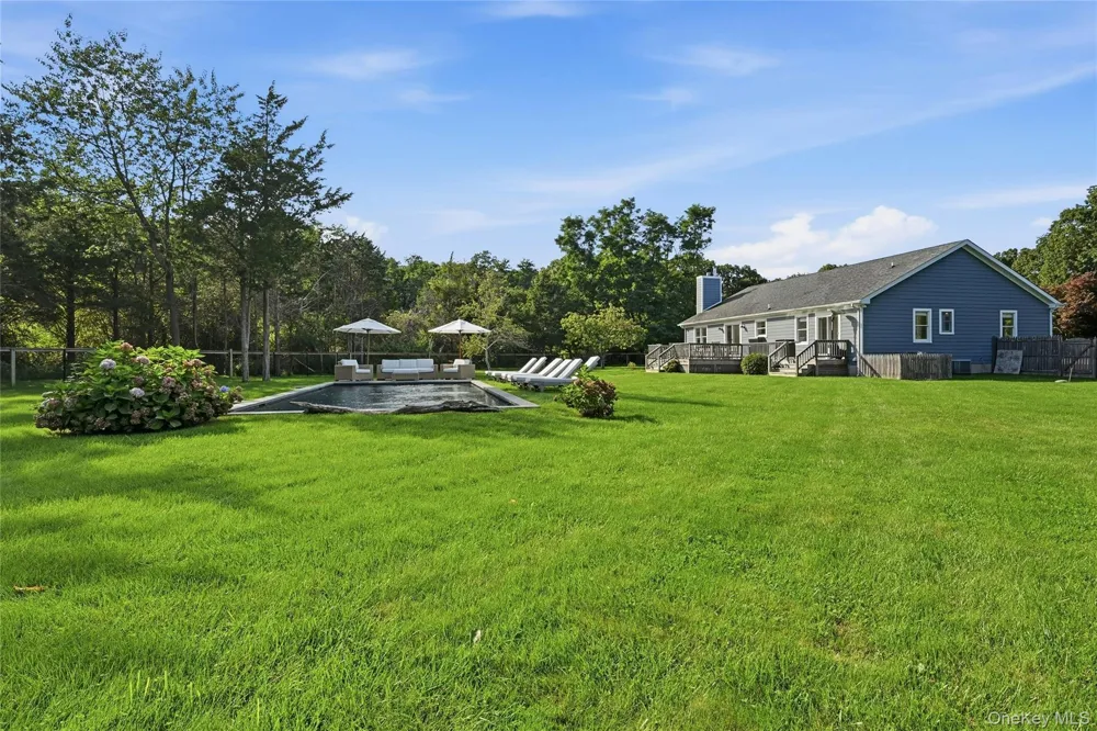 2737 Rocky Point Road East Marion, NY 11939