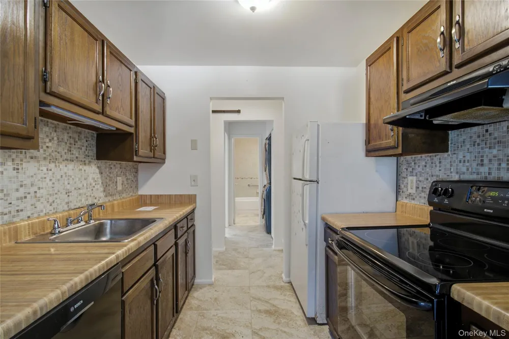 1 Briarcliff Drive S #4 Ossining, NY 10562