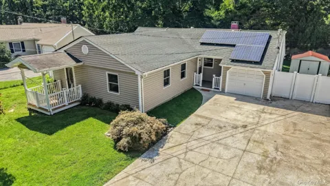 469 Carnation Drive
