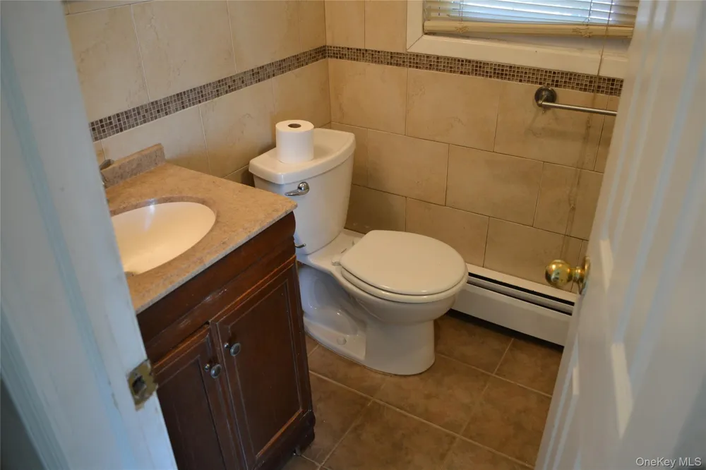 516 Long Beach Road Island Park, NY 11558
