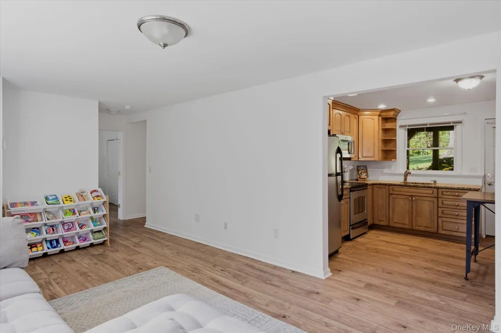 772 Pulaski Road Greenlawn, NY 11740
