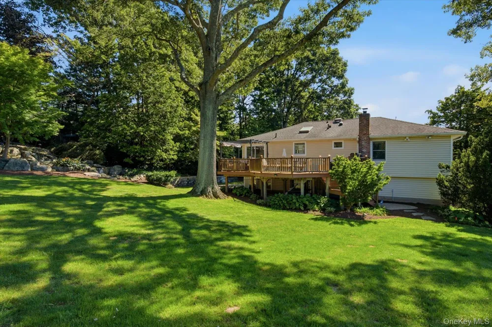 772 Pulaski Road Greenlawn, NY 11740