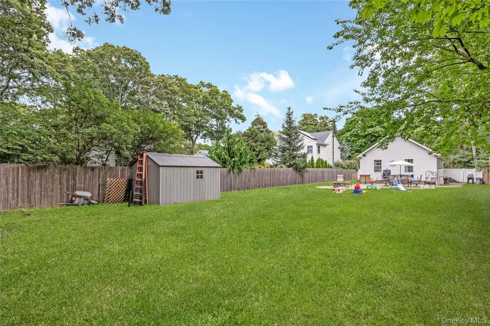 393 W End Avenue Shirley, NY 11967