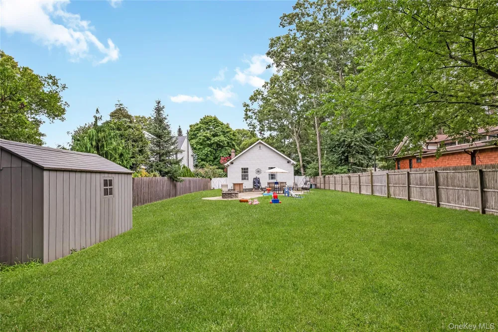393 W End Avenue Shirley, NY 11967