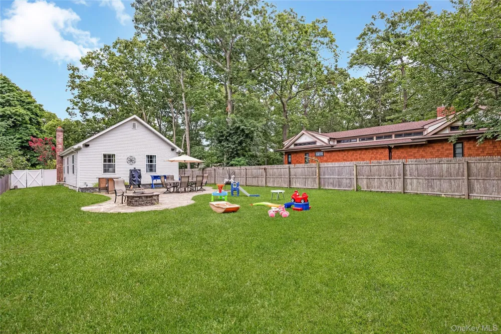 393 W End Avenue Shirley, NY 11967