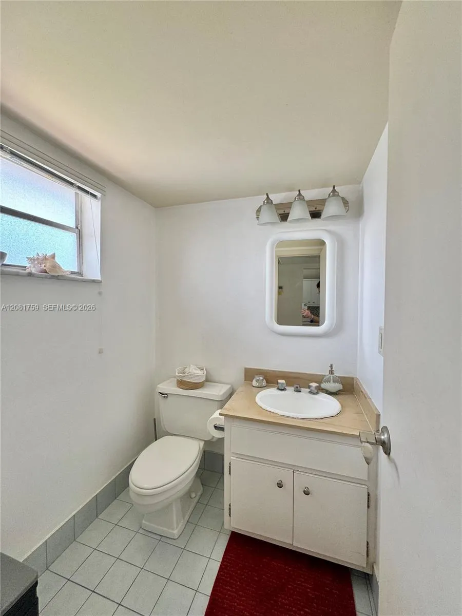 100 Edgewater Dr #305 Coral Gables, FL 33133