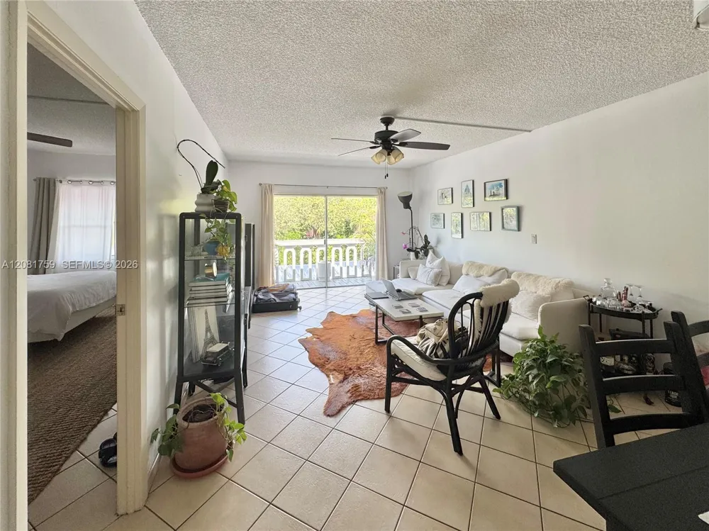 100 Edgewater Dr #305 Coral Gables, FL 33133